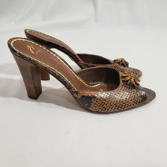 J Vincent‎ Womens Heels Animal Print Kitten Beaded Slide Size 8.5 M Brazil - Picture 2 of 5